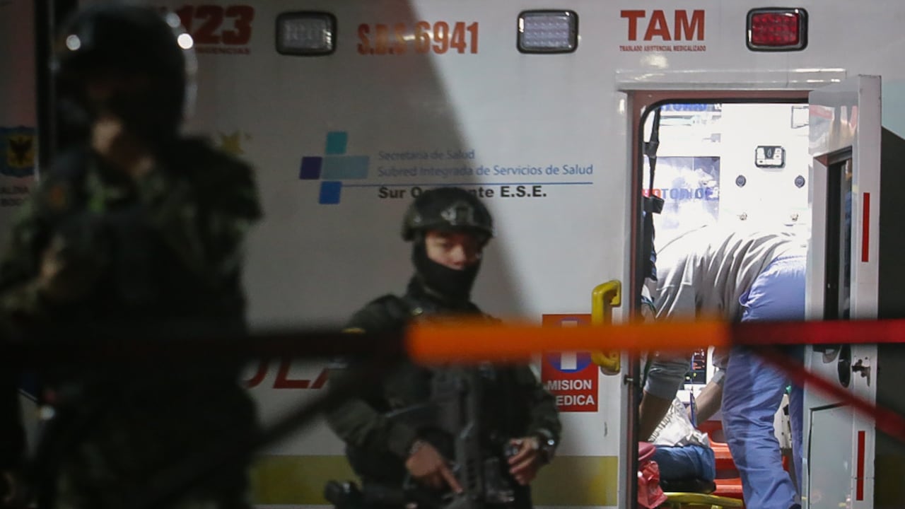 Fotos del lugar del atentado y clínica donde se encuentra Miguel Uribe Turbay. Fotos Colprensa