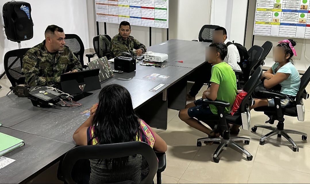 Menores de edad contaron a las autoridades cómo eran maltratados por las disidencias de las Farc.