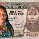 Mujer Embera billete diez mil pesos