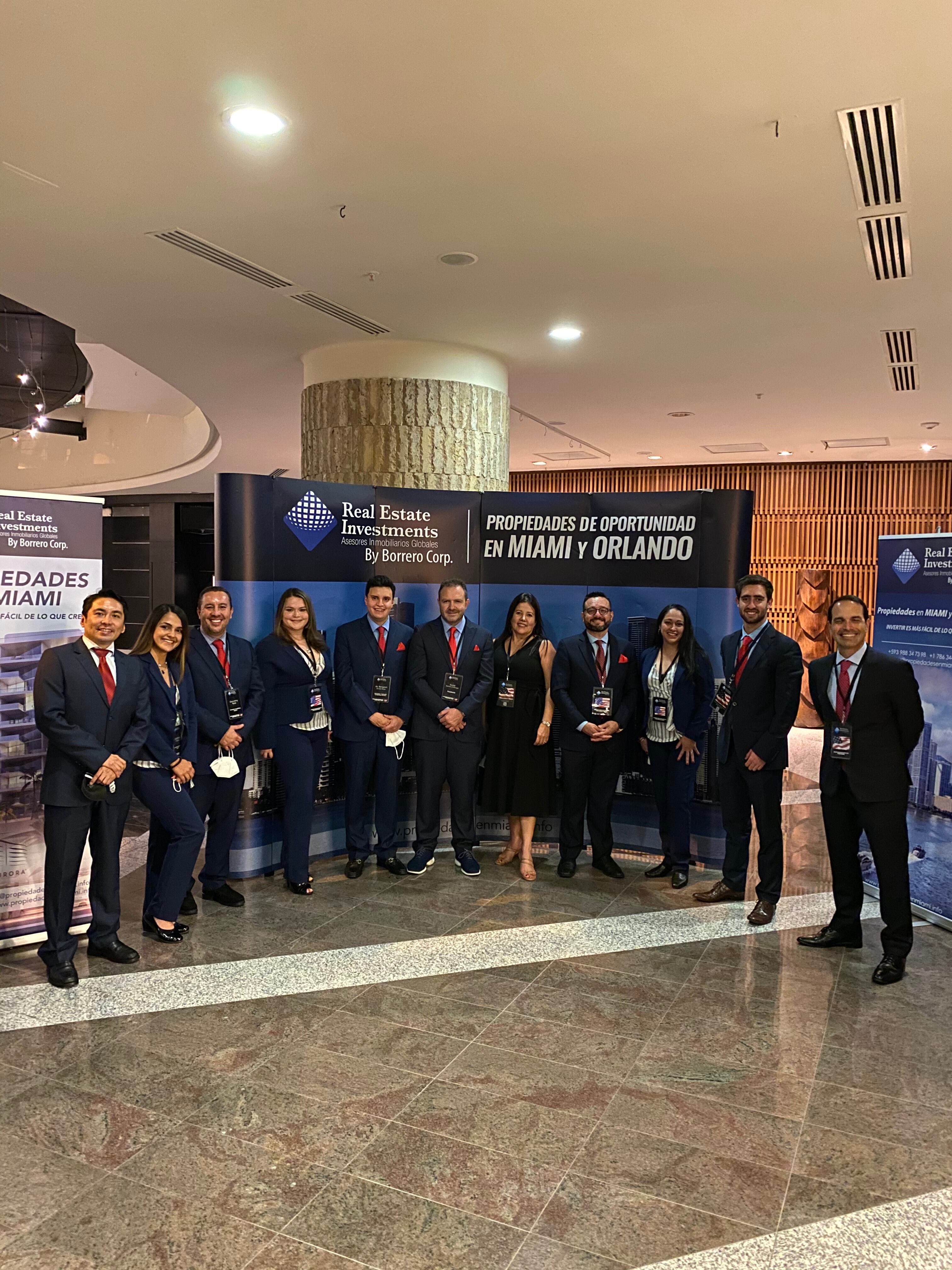 El equipo de Real Estate Investments by Borrero Corp le brindará una asesoría completo a los inversores interesados.