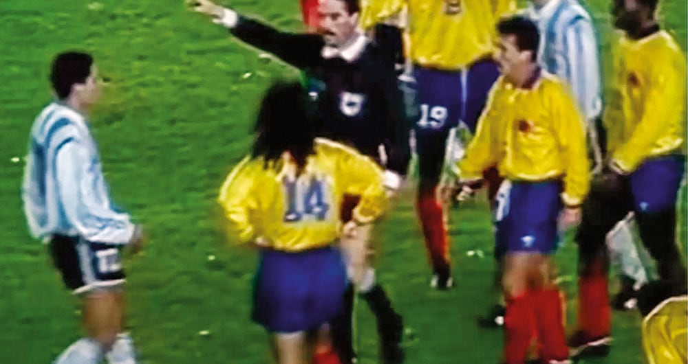 Pidieron que no expulsaran a Simeone. 