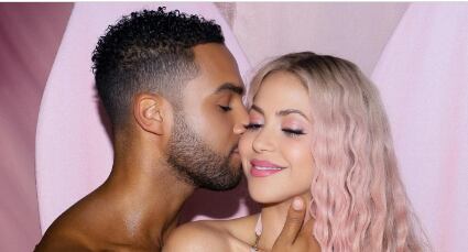 Shakira prende las redes junto a Lucien Laviscount