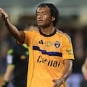 Juan Guillermo Cuadrado con la camiseta de su último equipo: el Pisa de Italia.