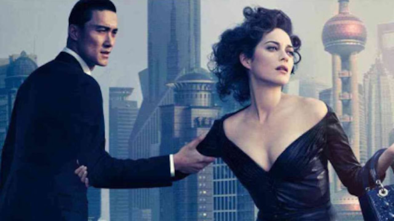 David Lynch para Dior
Este cortometraje de 15 minutos, protagonizado por Marion Cotillard, transcurre en Shanghái. ‘Lady Blue Shanghai’ es un sofisticado experimento de Lynch.