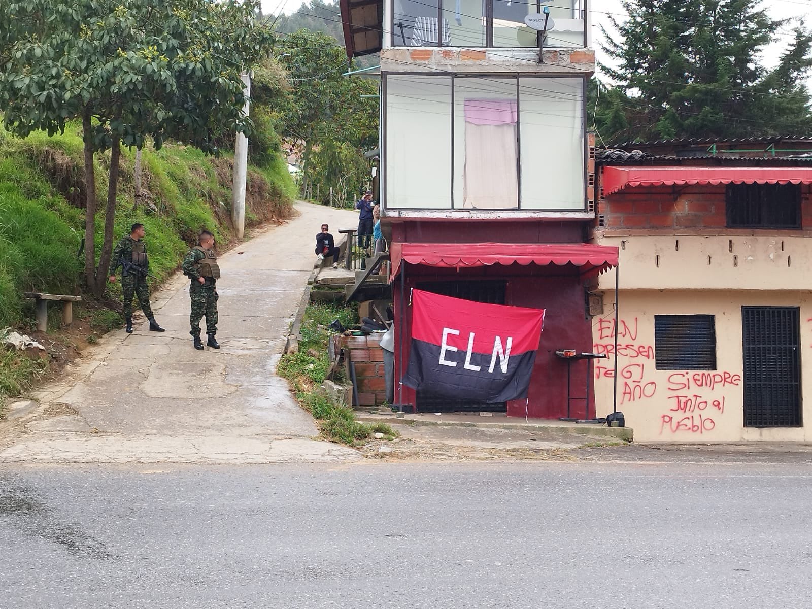 Bandera del ELN instalada en Yarumal.