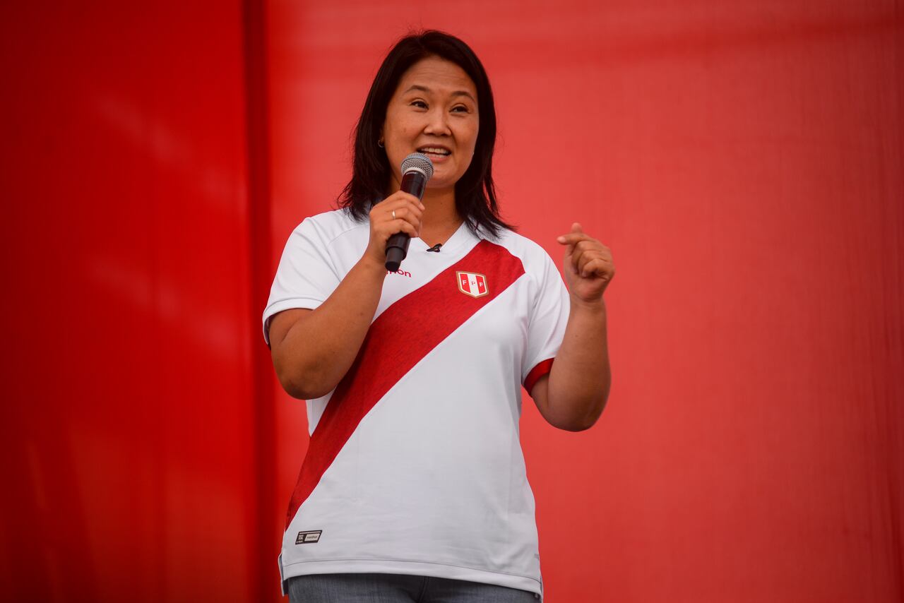 Keiko Fujimori, hija del expresidente de Perú Alberto Fujimori y candidata presidencial del partido Fuerza Popular, habla durante un debate contra Pedro Castillo, quien no se presentó en Lima, Perú, el sábado 15 de mayo. , 2021.