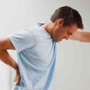 El 70% de las poblaciones en países industrializados sufre de problemas de espalda, según la Organización Mundial de la Salud (OMS).