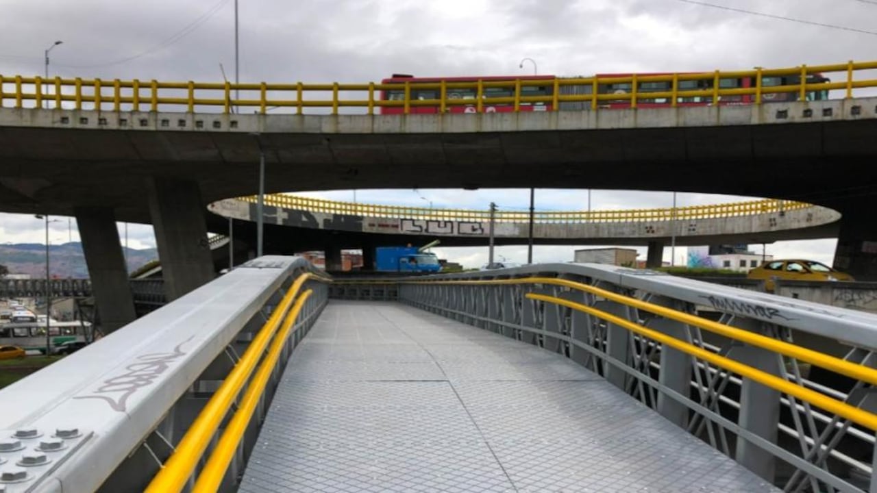 Puente de la calle 6 en Bogotá