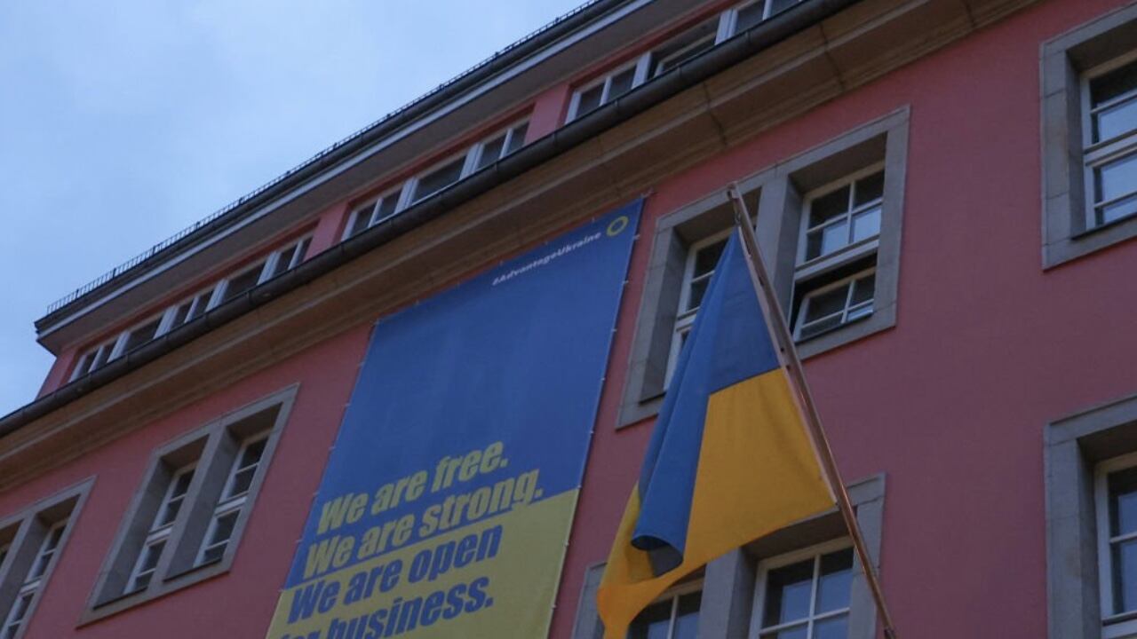 Bandera de Ucrania (foto de referencia)