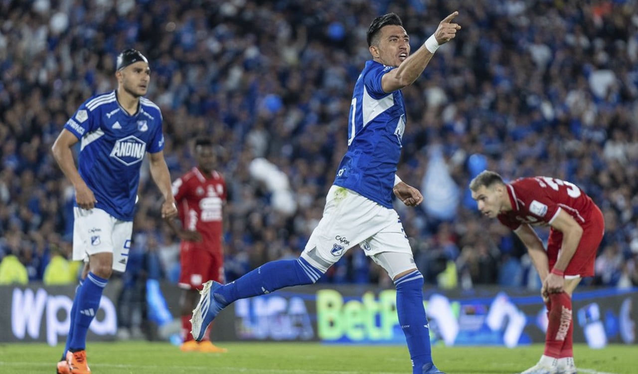 Fernando Uribe marcó el tanto del empate ante América.