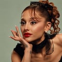 El estreno de su nuevo álbum Petal superó las dos millones de visualizaciones en su primer fin de semana en YouTube.