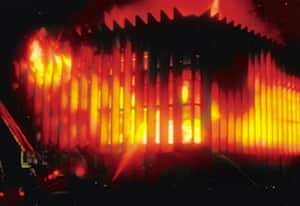 La toma al Palacio de Justicia es uno de los hechos más sangrientos y dolorosos de la historia reciente de Colombia. Pese a que ocurrió hace 22 años la justicia no ha podido establecer responsabilidades y quedan muchas preguntas sobre lo que realmente ocurrió mientras el edificio estaba en llamas.