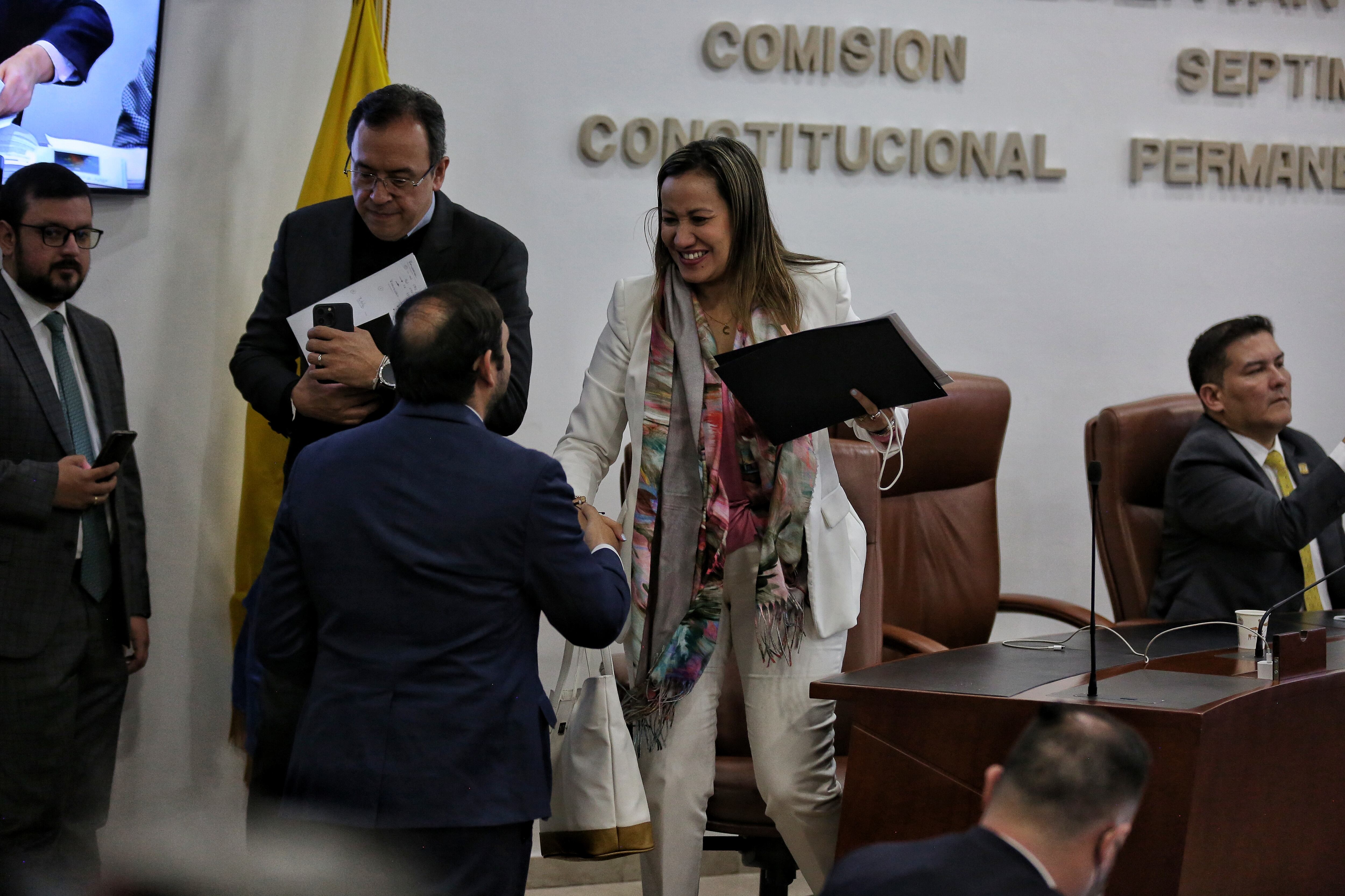 Debate reforma a la salud.