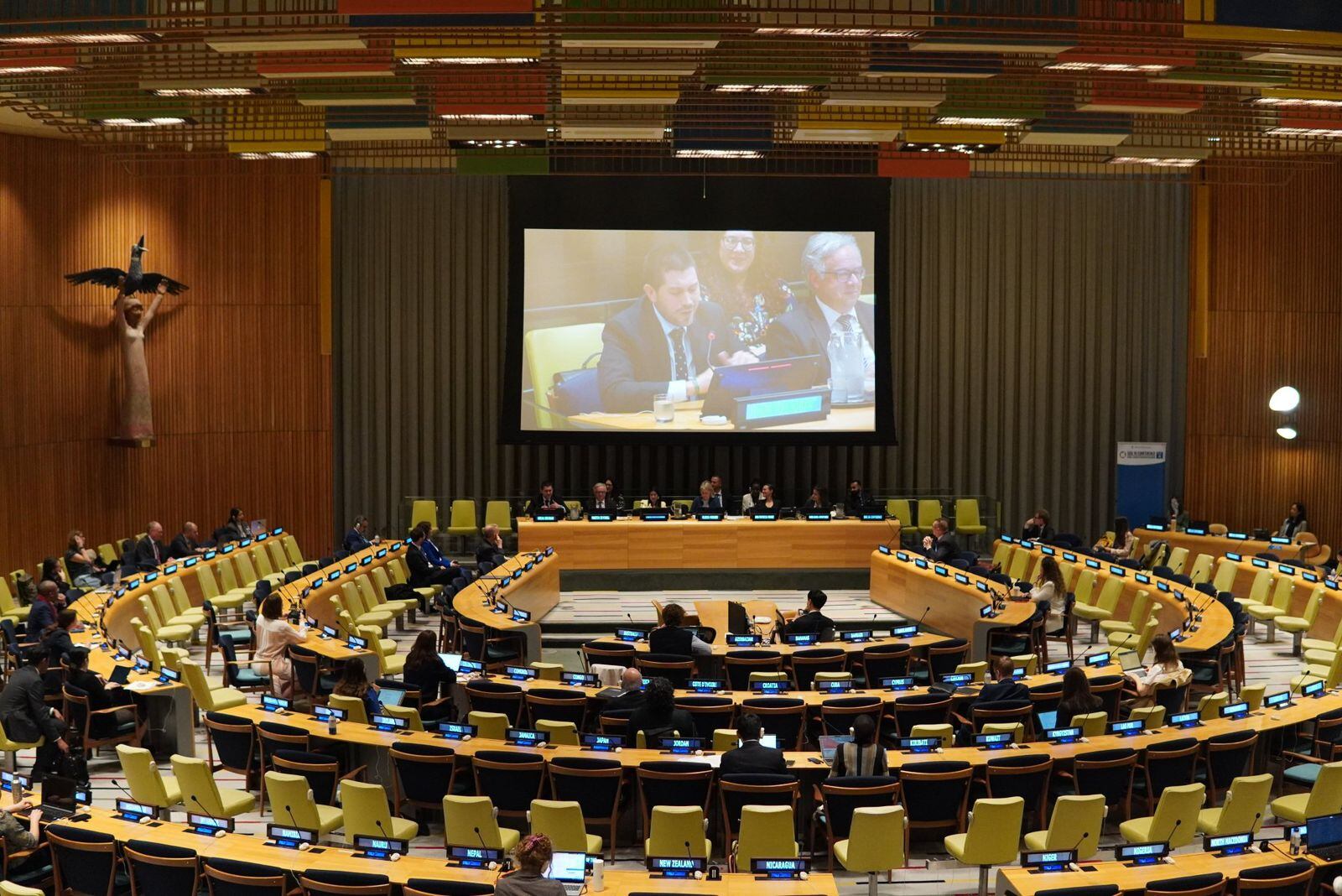 Exalcalde Óscar Escobar en conferencia internacional