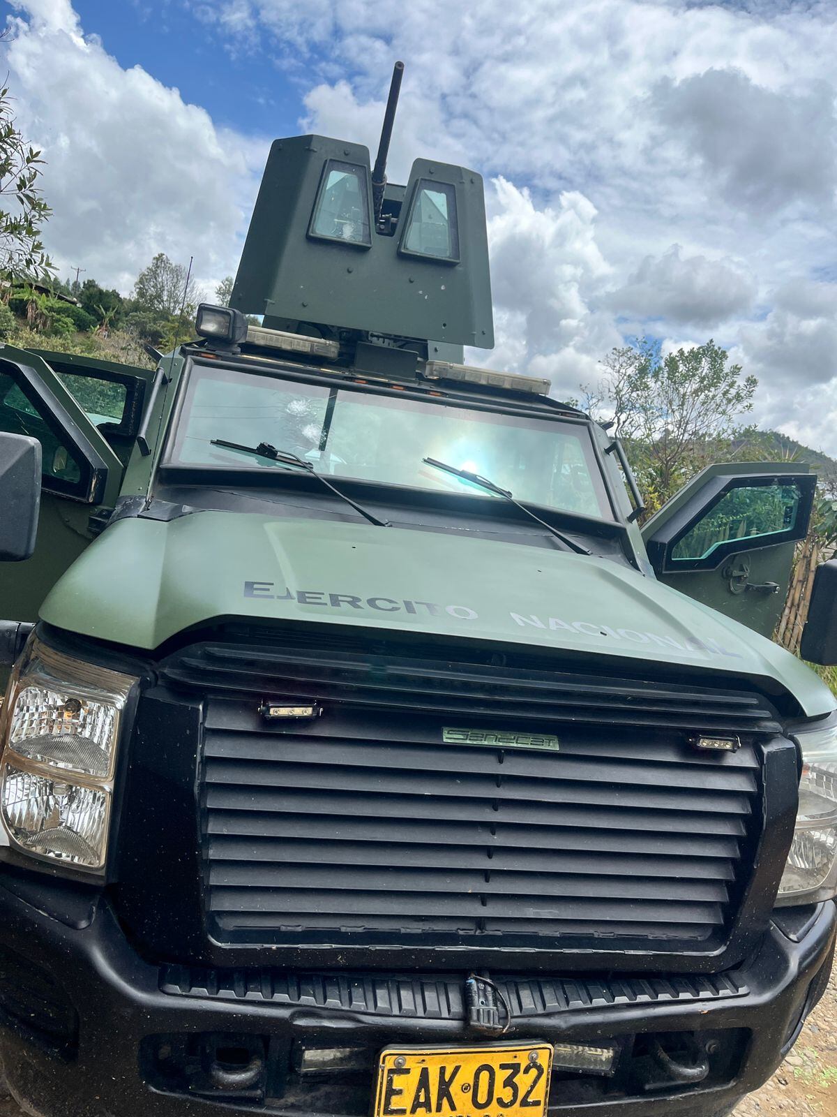 Las autoridades neutralizaron un retén ilegal de las disidencias de las Farc en la vía Panamericana.