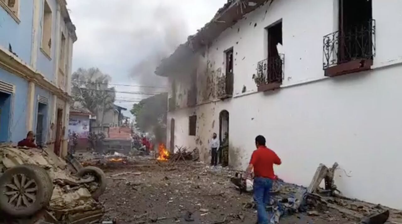 Tras el atentado, se presentaron tiroteos en el muncipio.