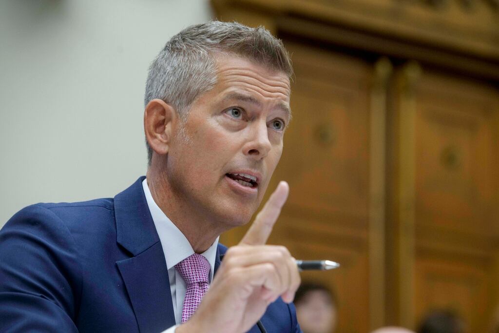 El secretario de Transporte de Estados Unidos, Sean Duffy