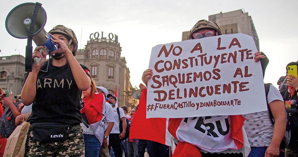 Pedro Castillo no cuenta con un amplio respaldo popular.