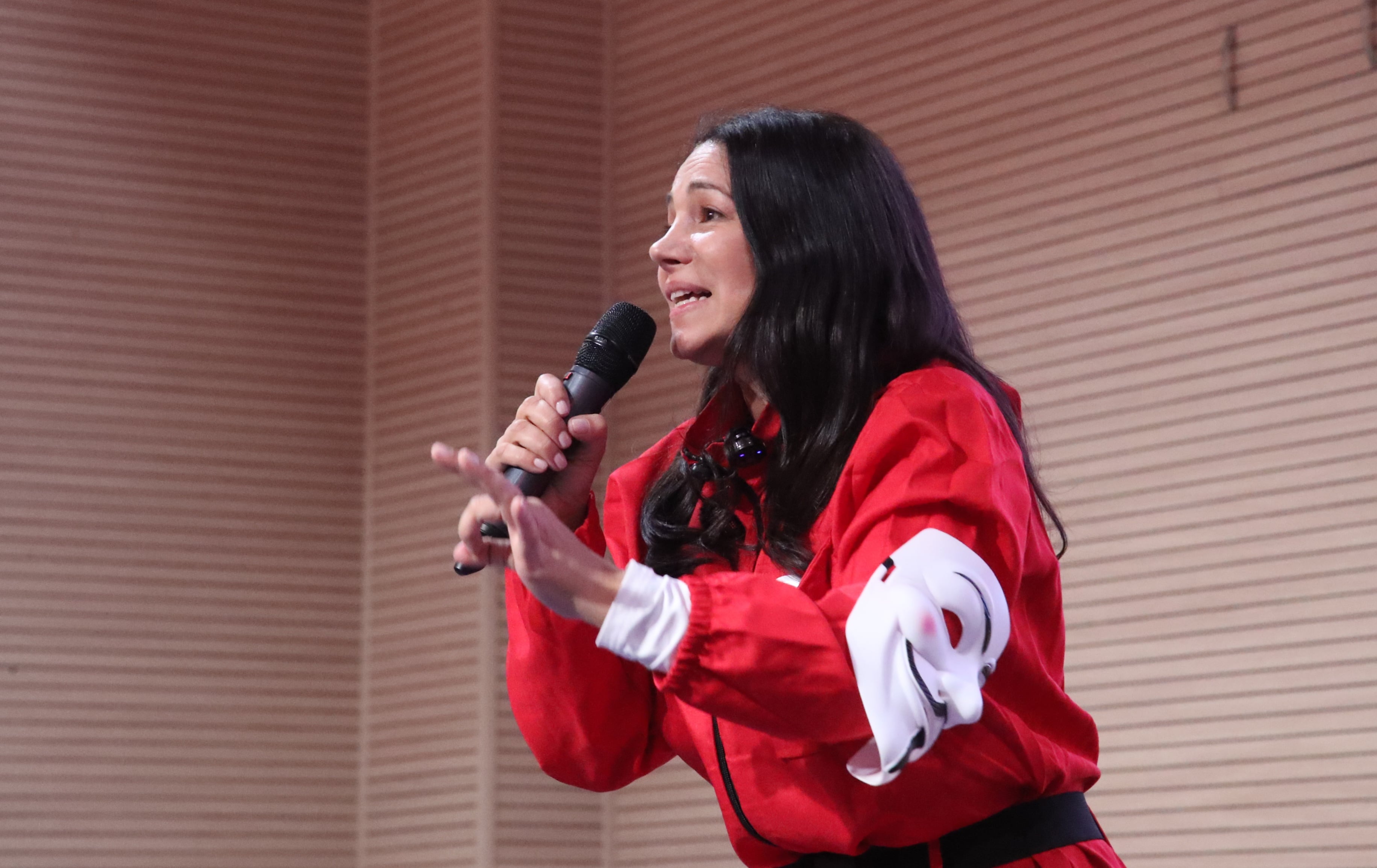 Candidata presidencial Sondra Macollins presentó a Leonardo Karam Helo
como su fórmula presidencial