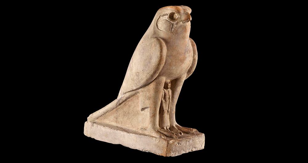 El dios halcón, Nectanebo.