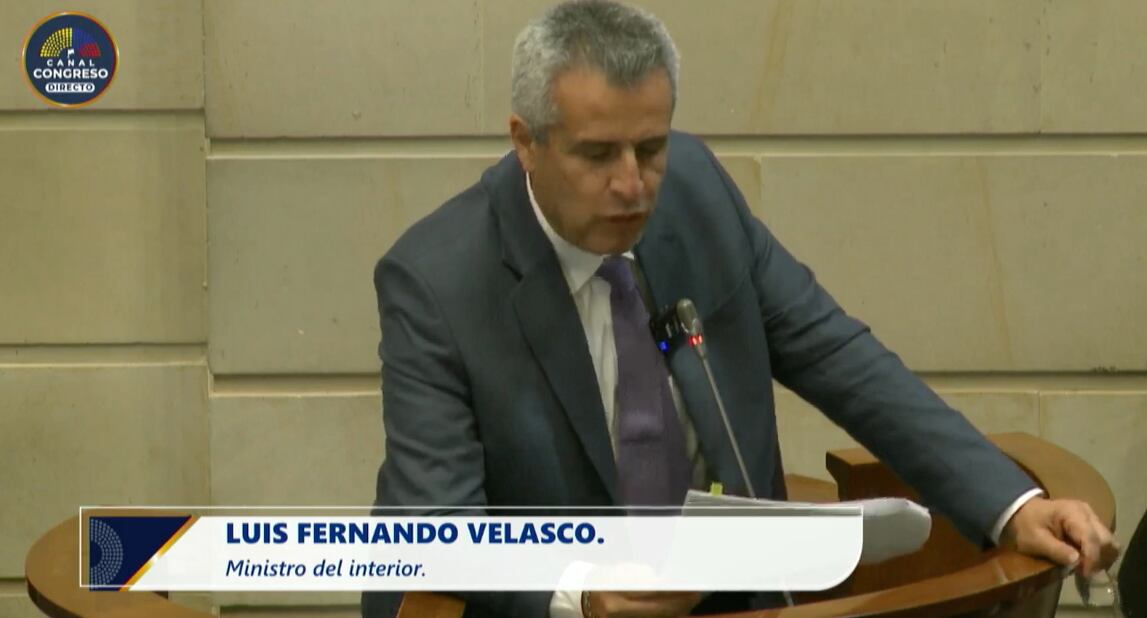 Luis Fernando Velasco, ministro del Interior.