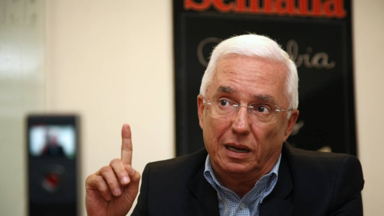 ARCHIVO SENADOR JORGE ROBLEDO POLO DEMOCRATICO (ABRIL 4 -2011)