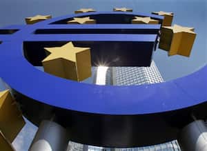 Los temores respecto a la solidez del sistema bancario Italiano y Español llevaron los rendimientos de sus bonos de largo plazo a niveles similares al momento en la quiebra de Lehman Brothers en 2007.