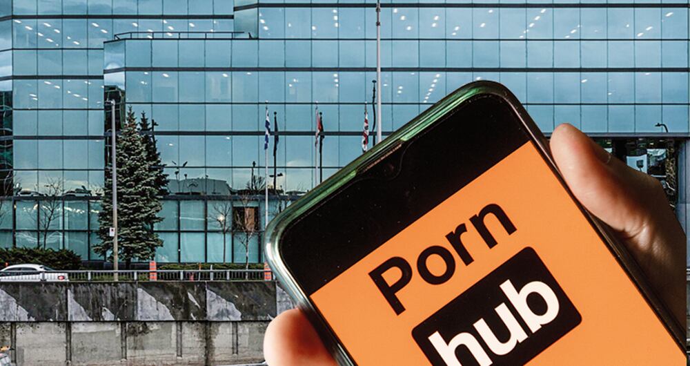 Pornhub retiró el video de su portal, pero sigue apareciendo en otras páginas de porno que lo descargaron de allí.