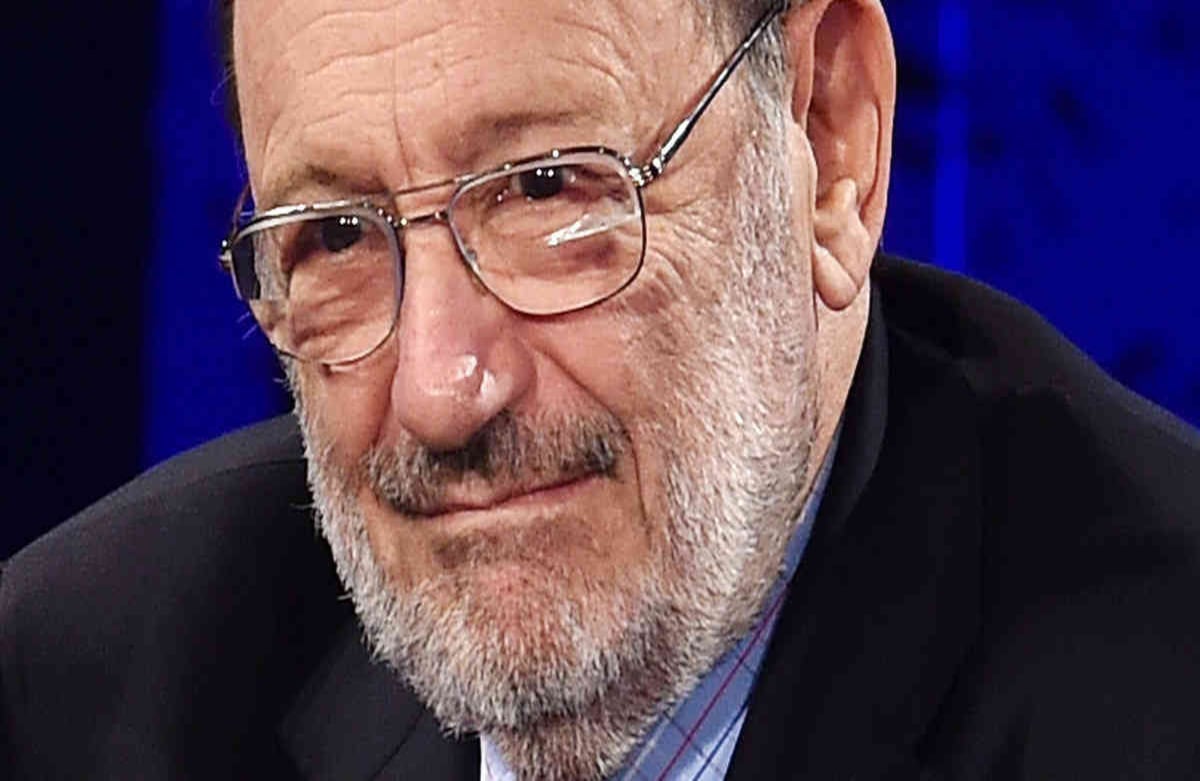 Umberto Eco: Escritor, filósofo y profesor italiano. Autor de numerosos ensayos sobre semiótica, estética y lingüística. Autor de 'El nombre de la rosa'. (5 de enero de 1932 - 19 de febrero de 2016). Foto: AP.
