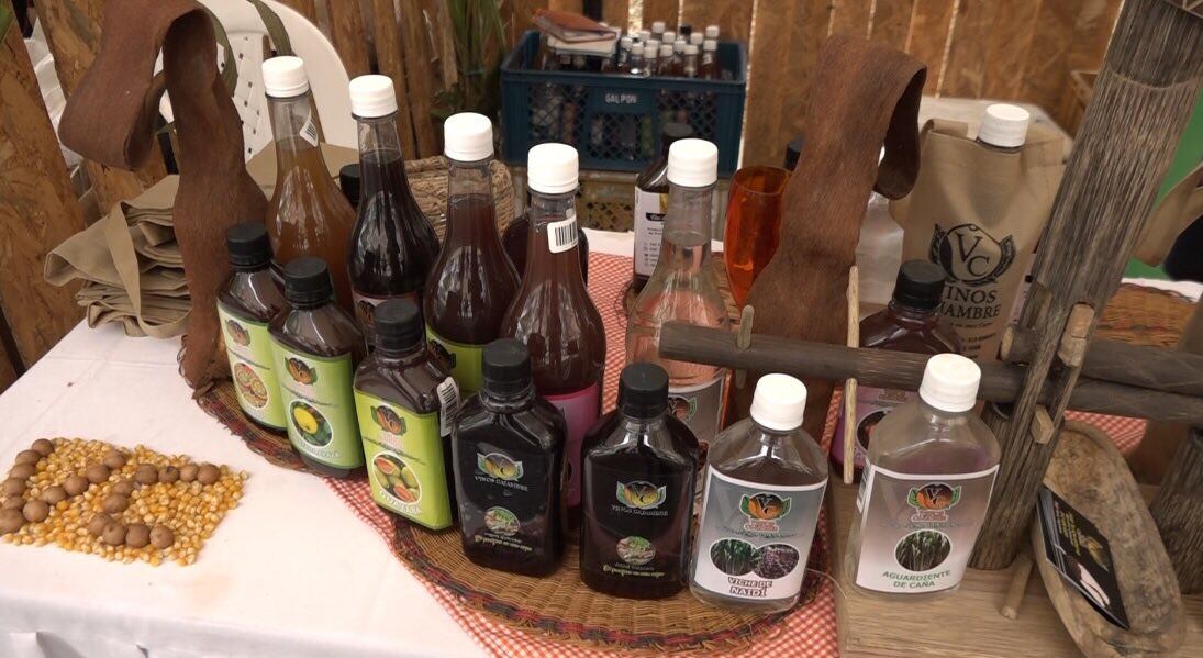 Viche, Arrechón, bebidas autóctonas del Pacífico colombiano.