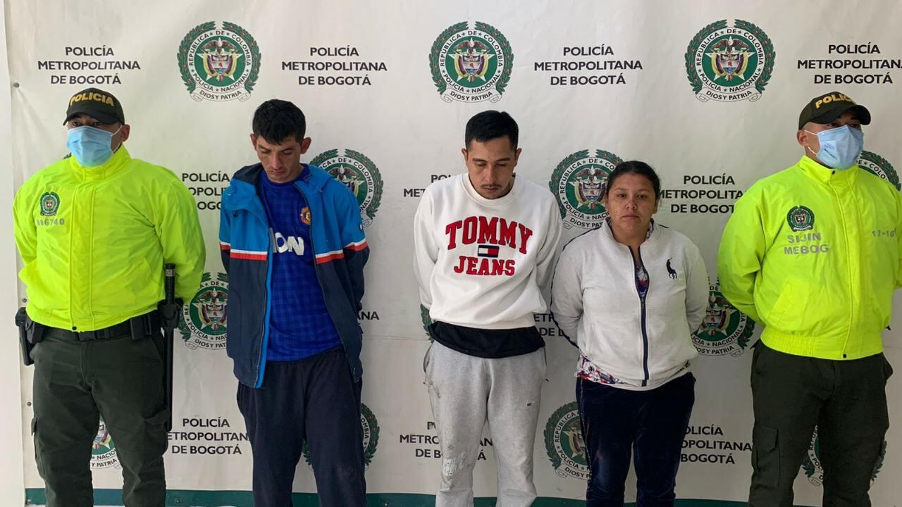 Captura alias "Emiro", alias "Lina" y alias "Carlitos". Banda de microtráfico de Bogotá llamada "La olla de la Igualdad"