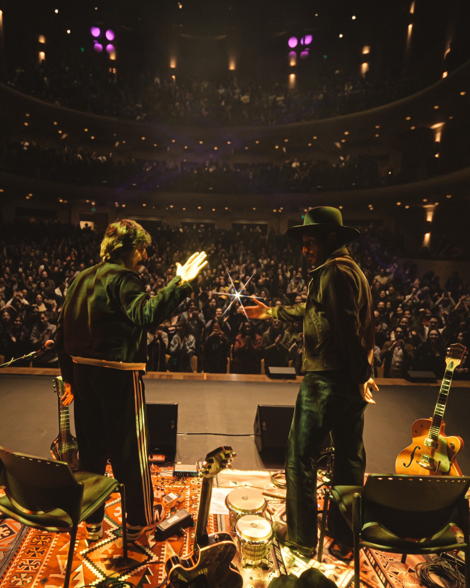 Hermanos Gutiérrez en el Teatro Mayor JMSD de Bogotá (30 ene, 2026). Foto: @alejandra.mar