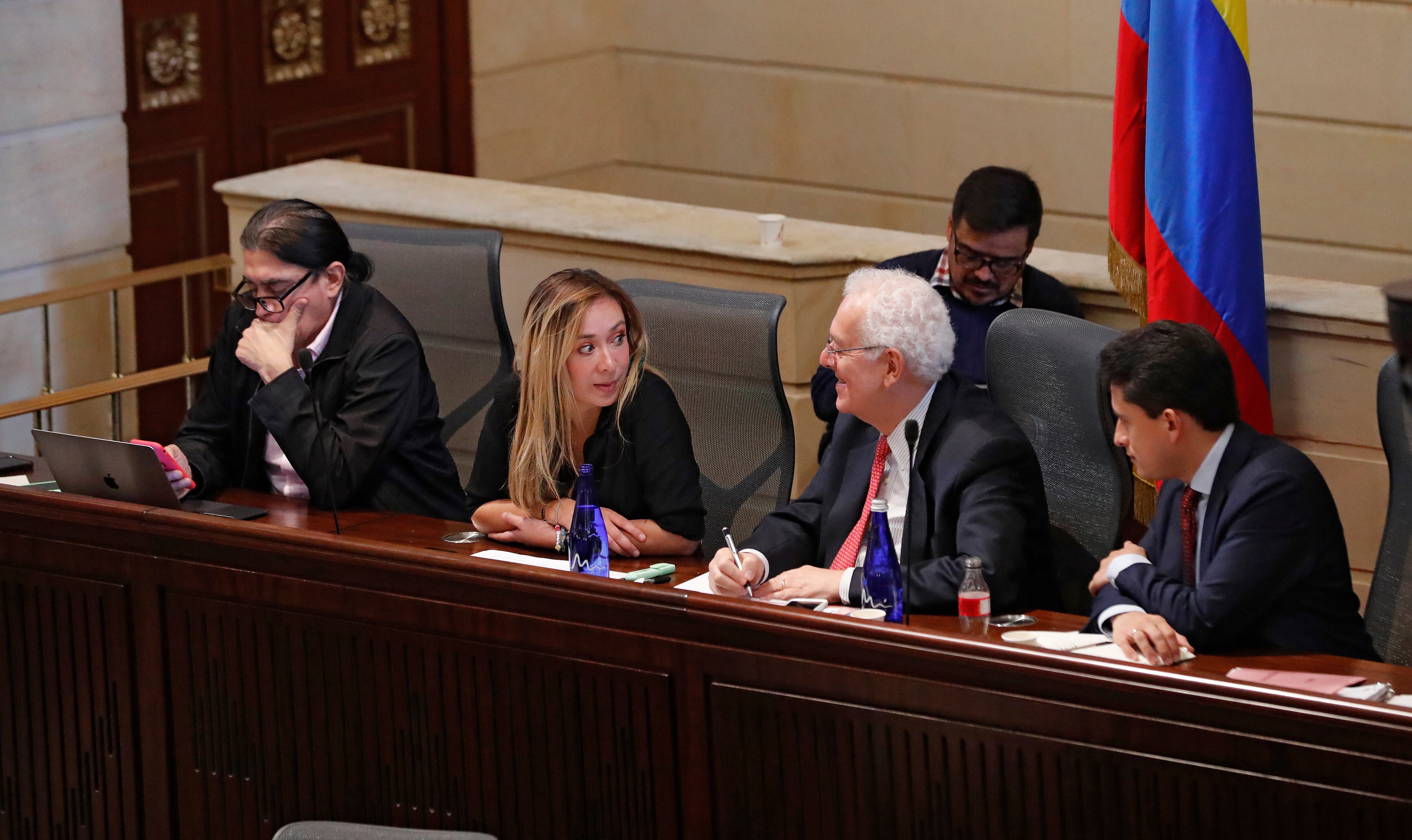 Senador Gustavo Bolívar
Representante Katherine Miranda
Ministro de Hacienda Jose Antonio Ocampo
Director de la Dian  Luis Carlos Reyes
Audiencia pública citada por las comisiones terceras conjuntas pra la Reforma Tributaria con los gremios económicos
Bogota agosto 31 del 2022
Foto Guillermo Torres Reina / Semana
