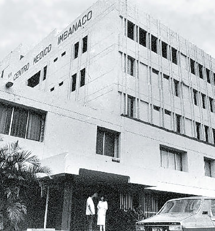 Clínica Imbanaco - API