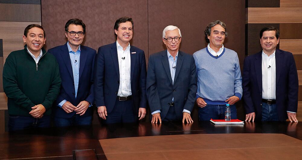 La coalición Centro Esperanza, cuyas críticas al interior han fracturado las relaciones y los apoyos, busca en el voto de opinión la representatividad para llegar con fuerza a la primera vuelta presidencial.