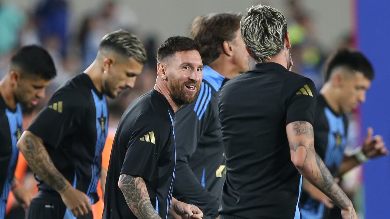 Selección Argentina en cabeza de Lionel Messi