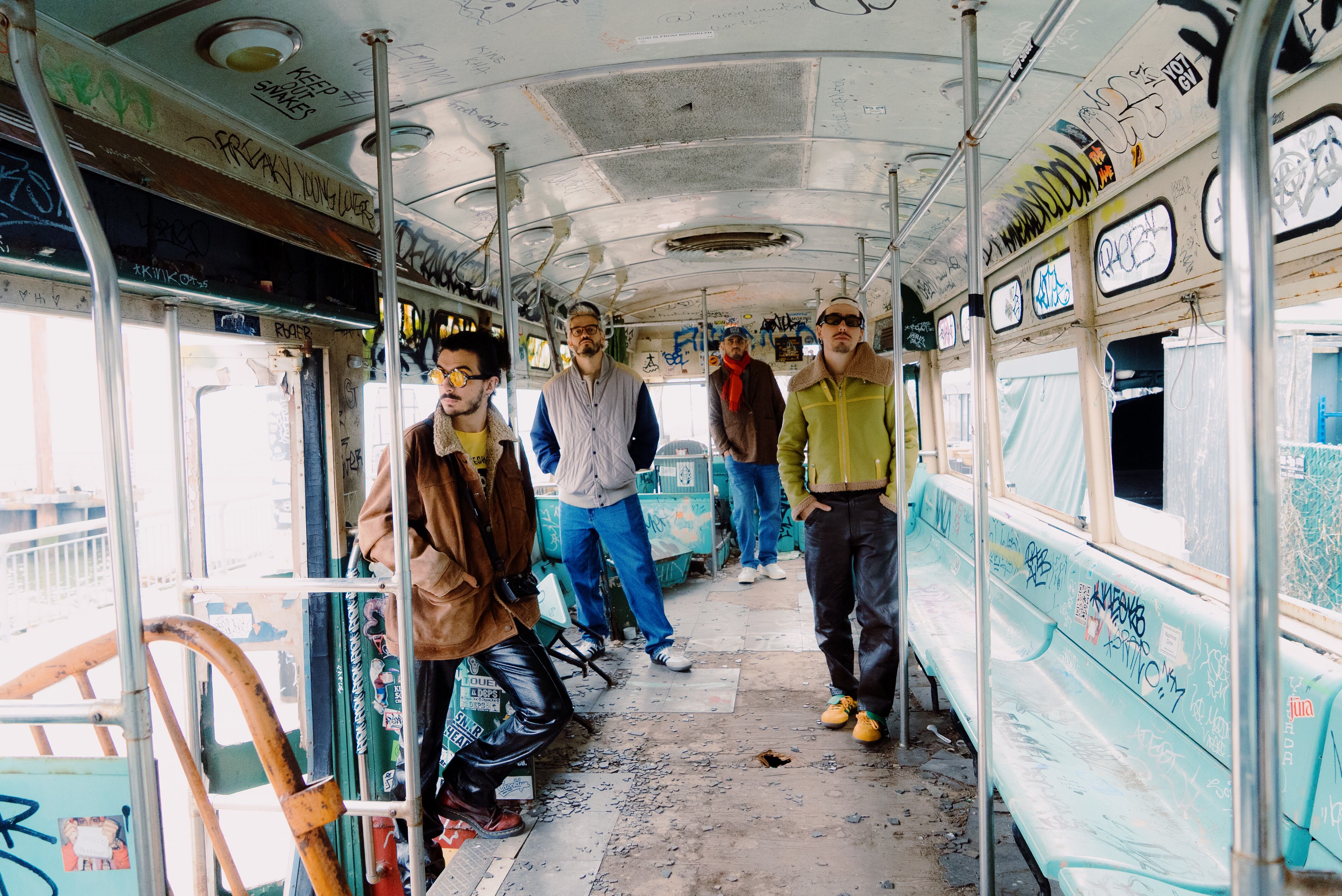 Morat anunció su quinto álbum "Ya es mañana" con un exclusivo concierto para sus fans en el Movistar Arena.