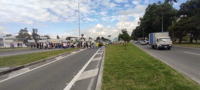 Protestas en Bogotá de trabajadores de Viva Air