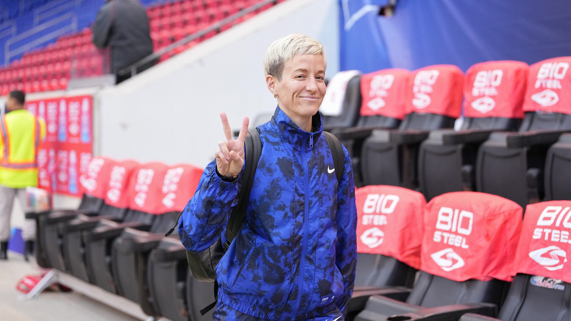 NO USAR, Sección Mujeres, TIME Megan Rapione