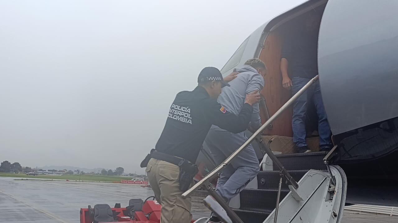 Un grupo de 13 colombianos fueron extraditados este 24 de mayo de 2024.