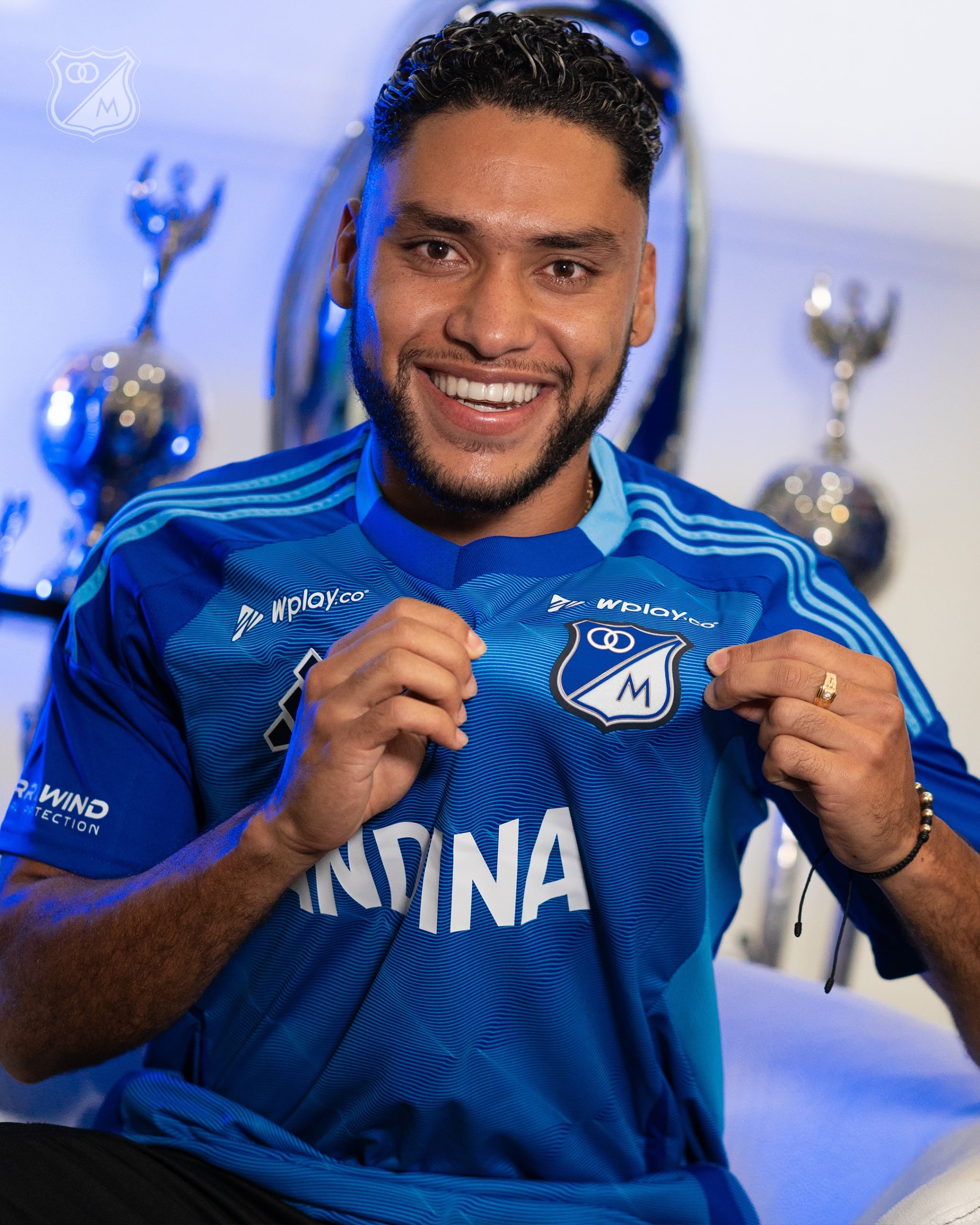 Sebastián Valencia firmó un contrato con Millonarios por 3 años.