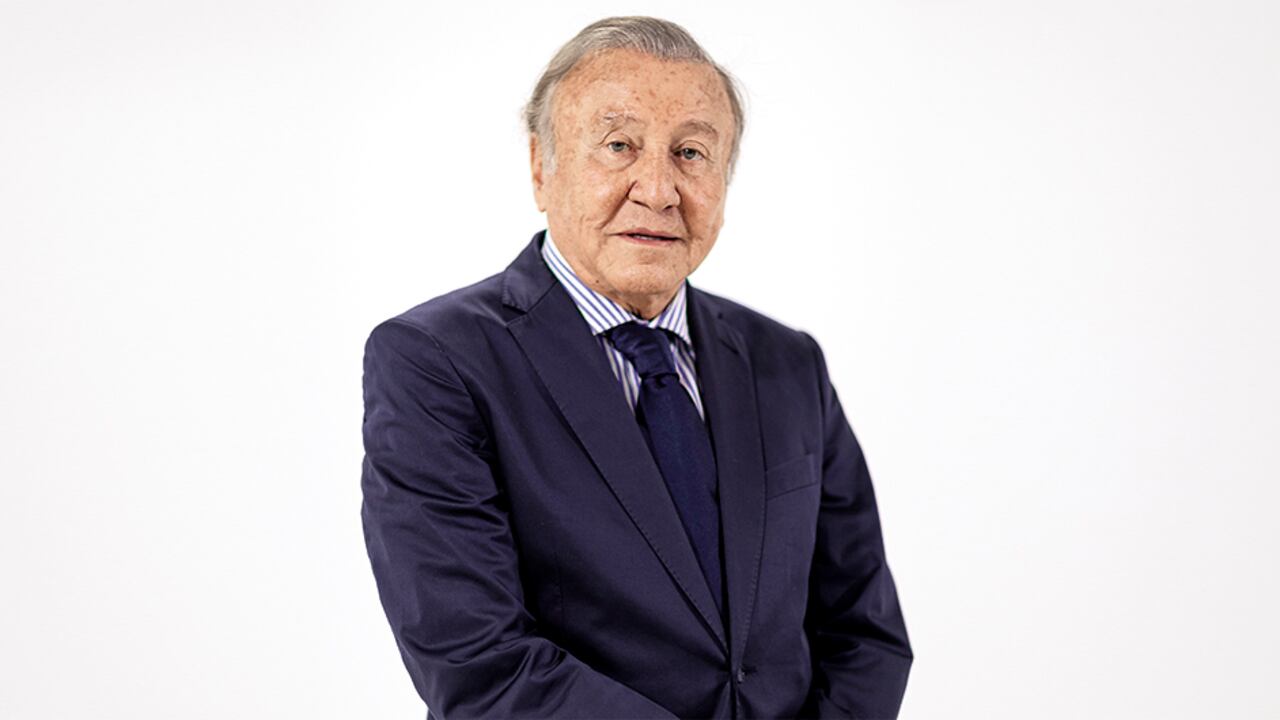 Rodolfo Hernández dice que evoluciona bien de su enfermedad y habla de sus proyectos.