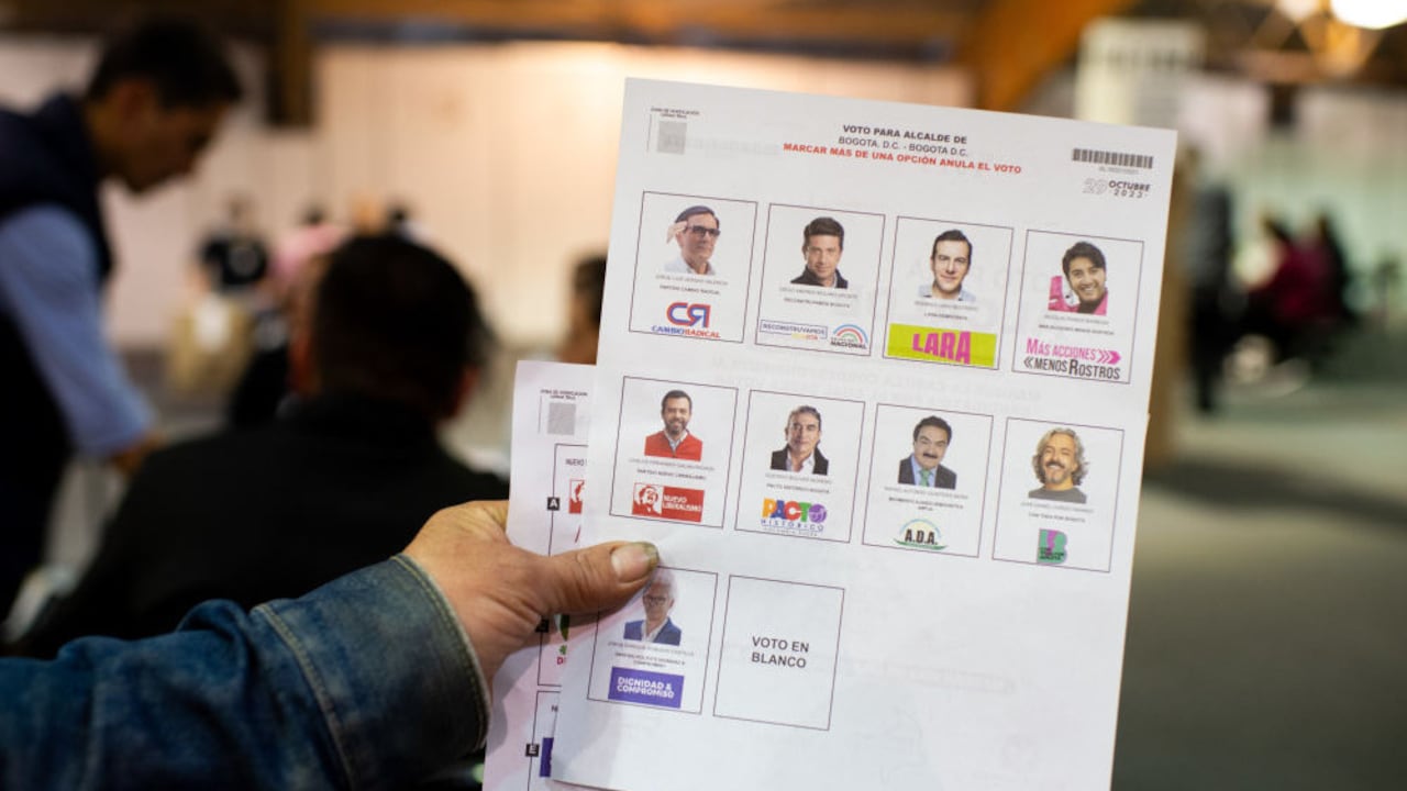 Juan Daniel Oviedo en el tarjetón electoral de 2023, cuando quedó en segundo lugar en sus aspiraciones a la Alcaldía de Bogotá