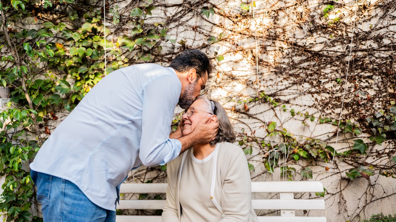 ¡Mamá se lo merece! Guía definitiva para celebrar el Día de la Madre en Bogotá: Eventos, restaurantes y planes inolvidables