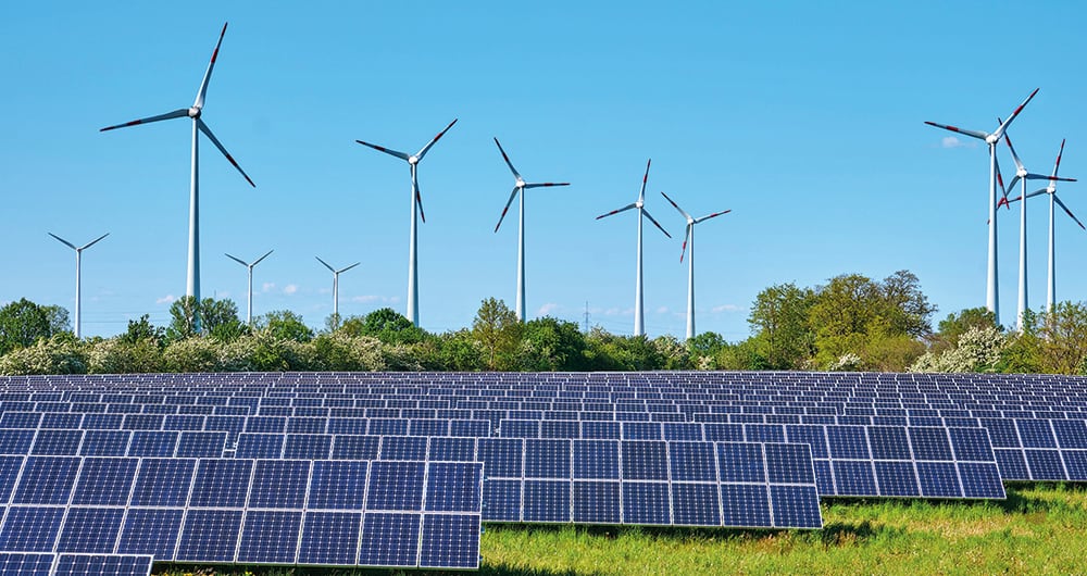 En La Guajira, epicentro del desarrollo renovable, 2.400 MW de proyectos eólicos y solares están paralizados por licencias sin resolver, conflictos territoriales y falta de acuerdos con comunidades.