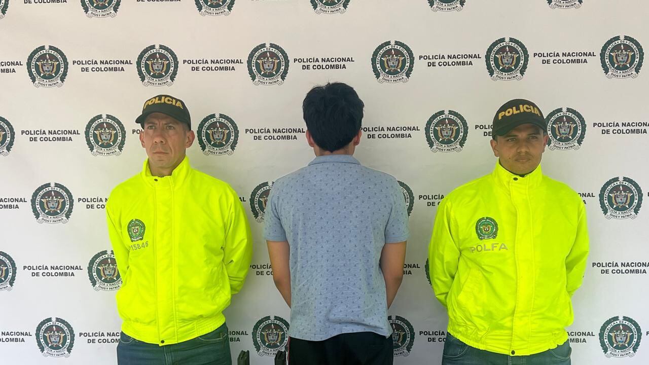 50 partes para fusiles de asalto, provenientes de los Estados Unidos fueron incautadas por las autoridades en Jamundí.