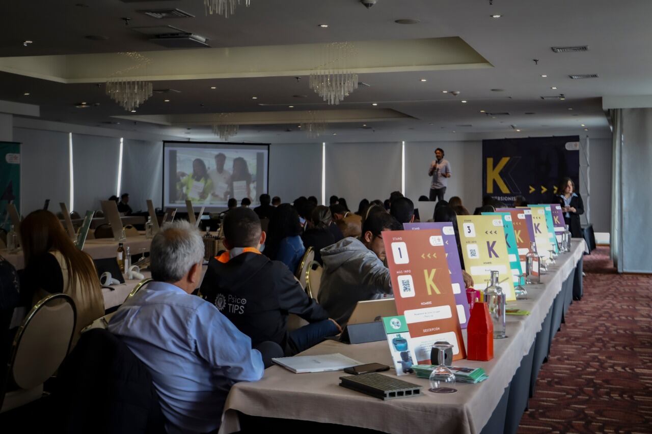 Los emprendedores e inversionistas participaron en un encuentro en el que estuvieron presentes 50 empresas marca Sena de la Regional Distrito Capital y 20 empresas beneficiarias de los programas de Fondo Emprender, Extensionismo Tecnológico y Tecnoparque Sena.