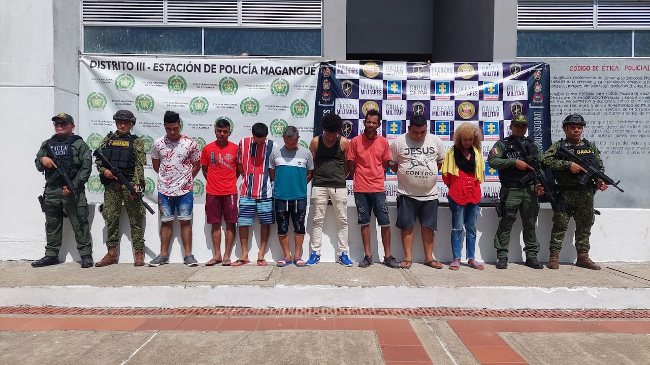 Caen 17 integrantes de una banda en Bolívar.