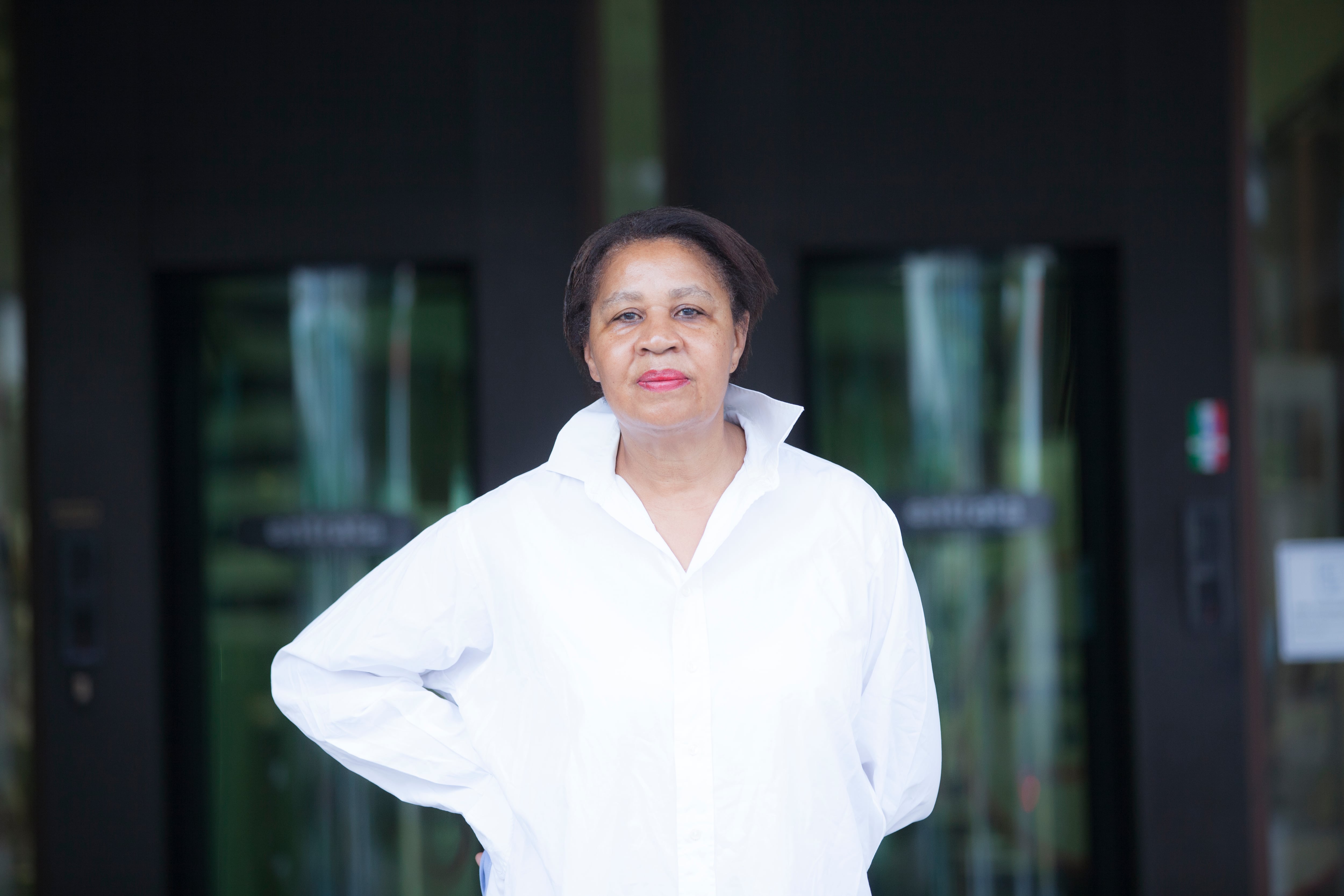 Jamaica Kincaid, escritora estadounidense, Milán, Italia, 19 de septiembre de 2014. Foto: Leonardo Cendamo/Getty Images.