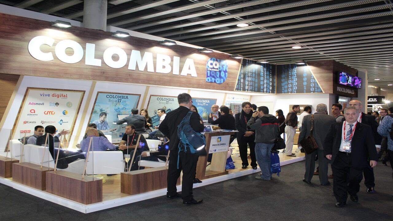 Participaron 21 empresas nacionales, 14 de ellas exhibiendo y siete en el 4FYN.